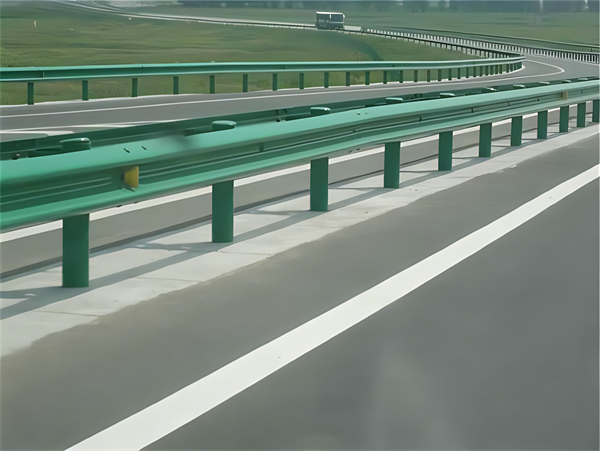 娄底波形梁护栏在高速公路的应用
